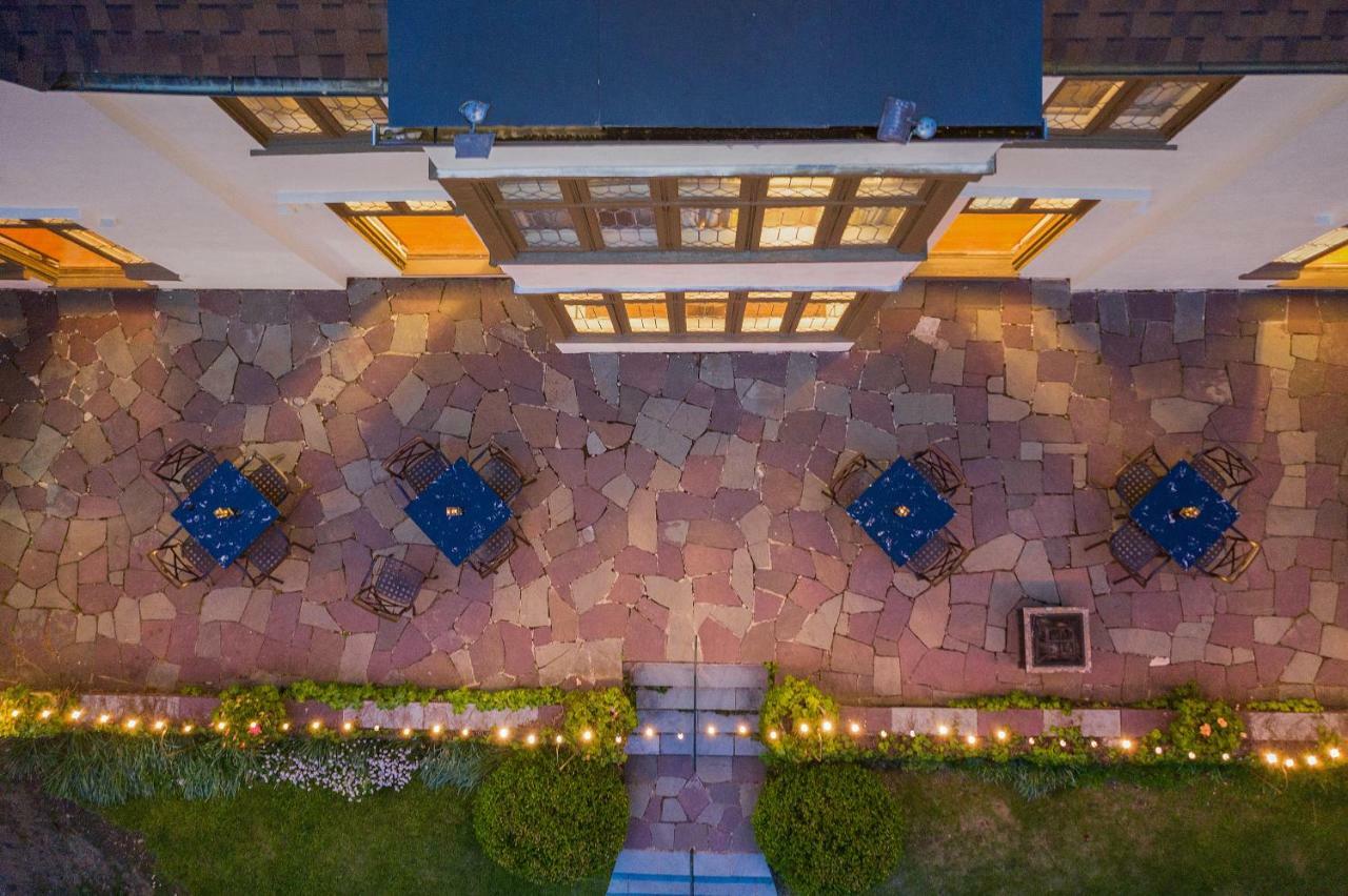 Seven Hills Inn Lenox Exterior foto